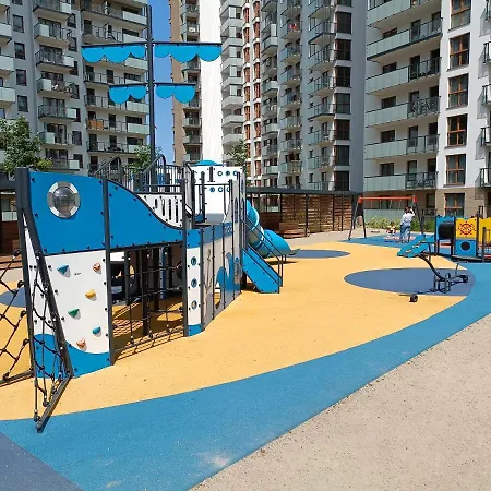 Sea - Free Private Parking