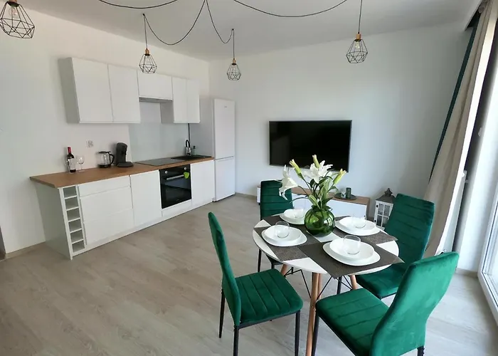 Sea - Free Private Parking * 그단스크