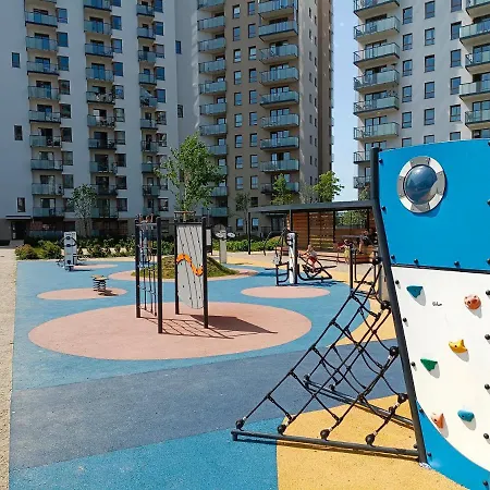 Sea - Free Private Parking